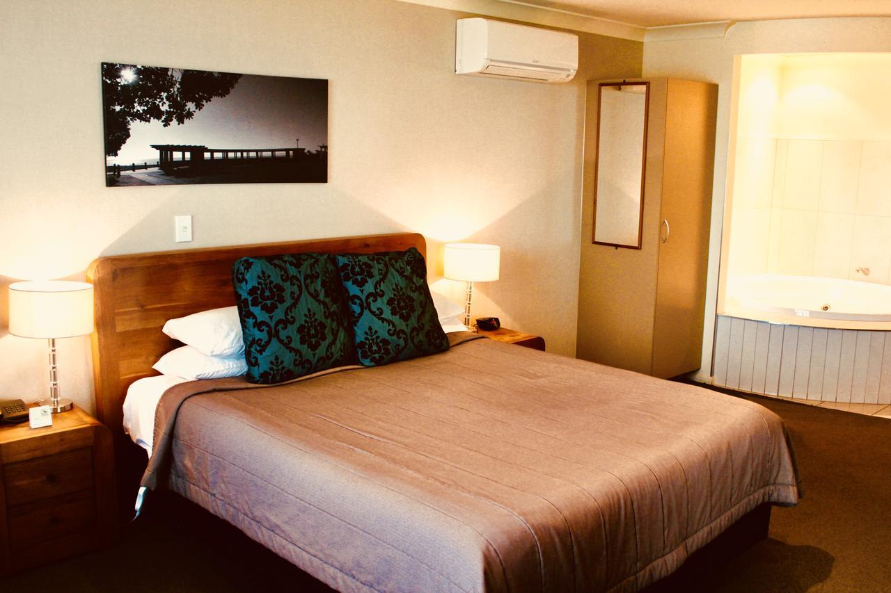 Hotel The Nautilus Napier Exteriér fotografie A room at the hotel